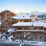 Du Pas De L'ours Relais Et Châteaux Hotel