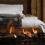 Du Pas De L'ours Relais Et Châteaux Hotel 5*