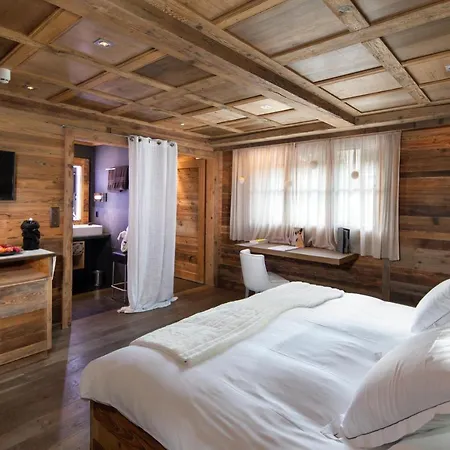 Hotel Du Pas De L'ours Relais Et Châteaux 5*