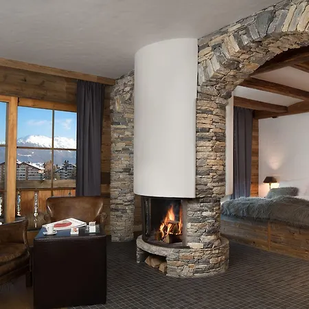 Hotel Du Pas De L'ours 